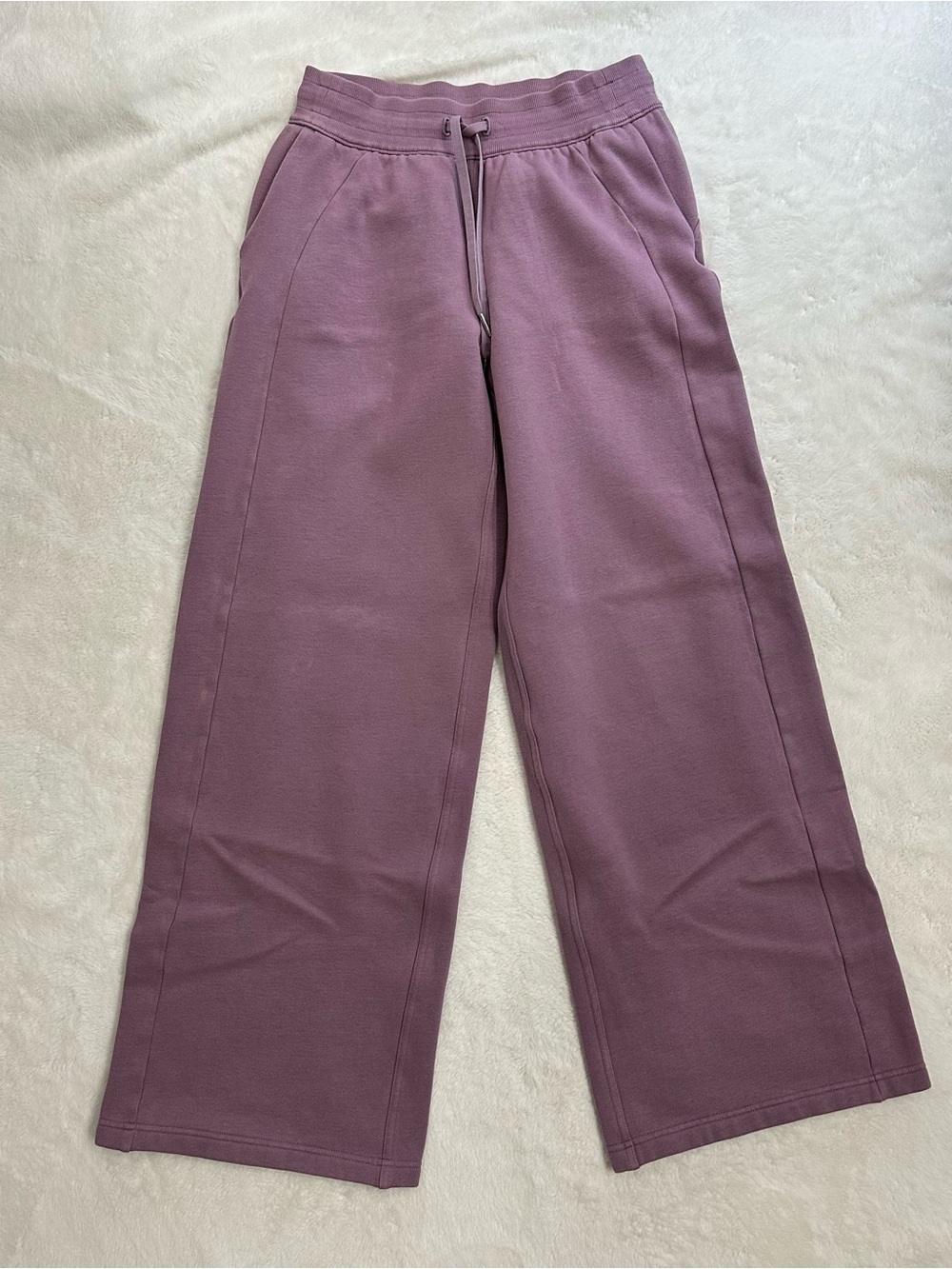 Lululemon Scuba Mid-Rise Wide-Leg Pant Lavender Dew S